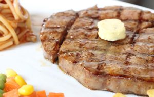 BAGI RESEP: Bumbu Marinasi Daging Sapi Untuk Olahan Steak Enak ala Barapi